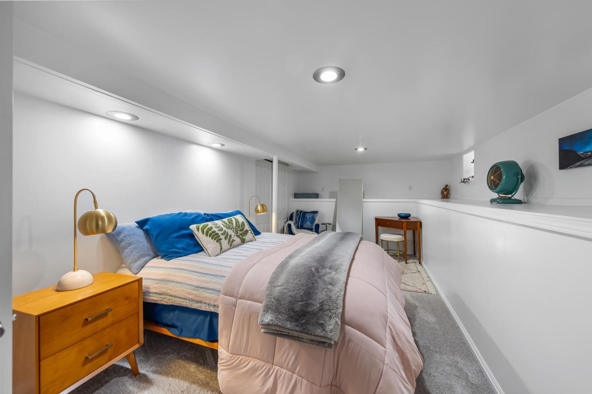 Urban Escape By Mountains W/3br, Wi-fi, Laundry Apartment Salt Lake City